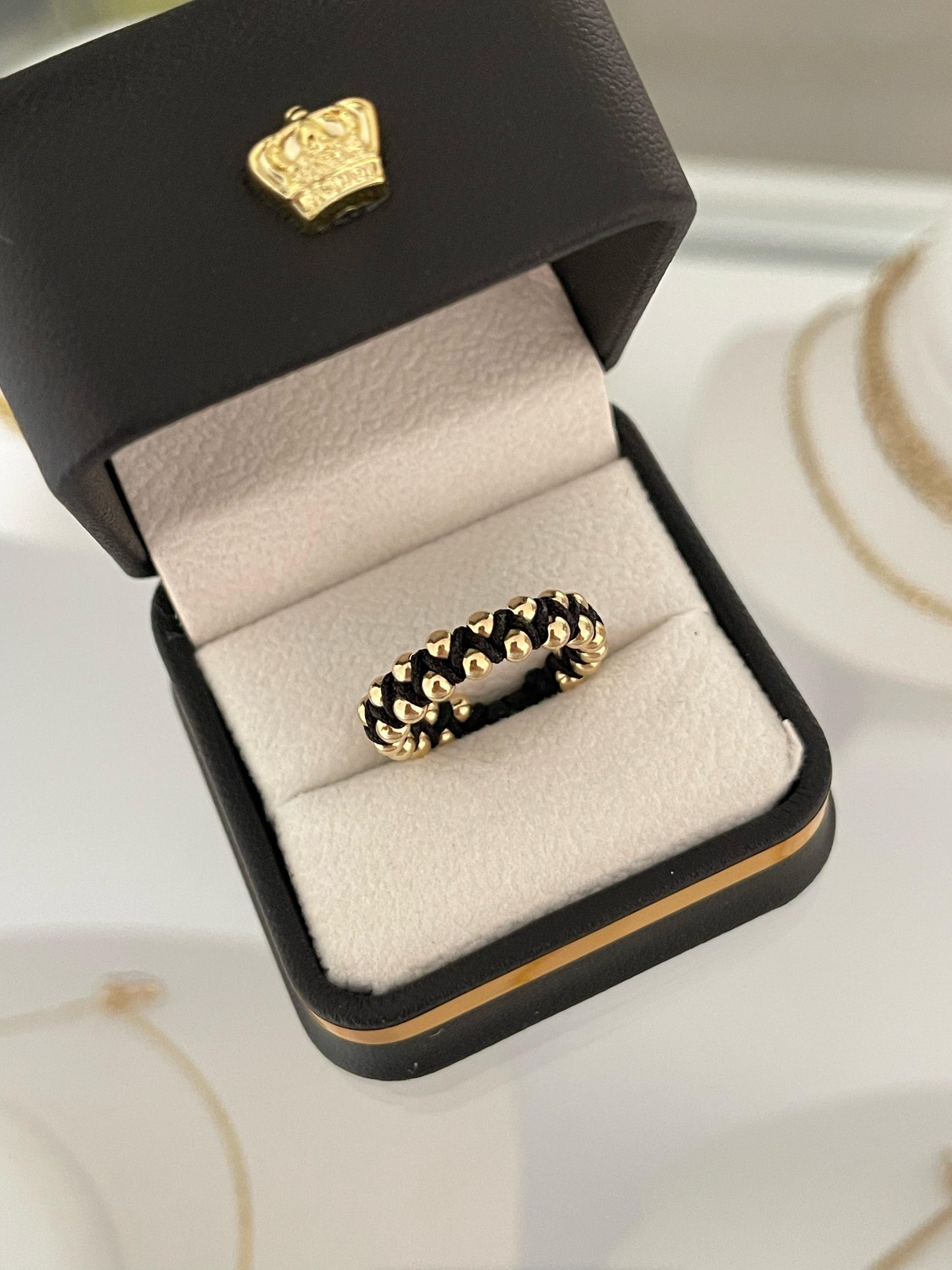 Anillo tejido trenzado
