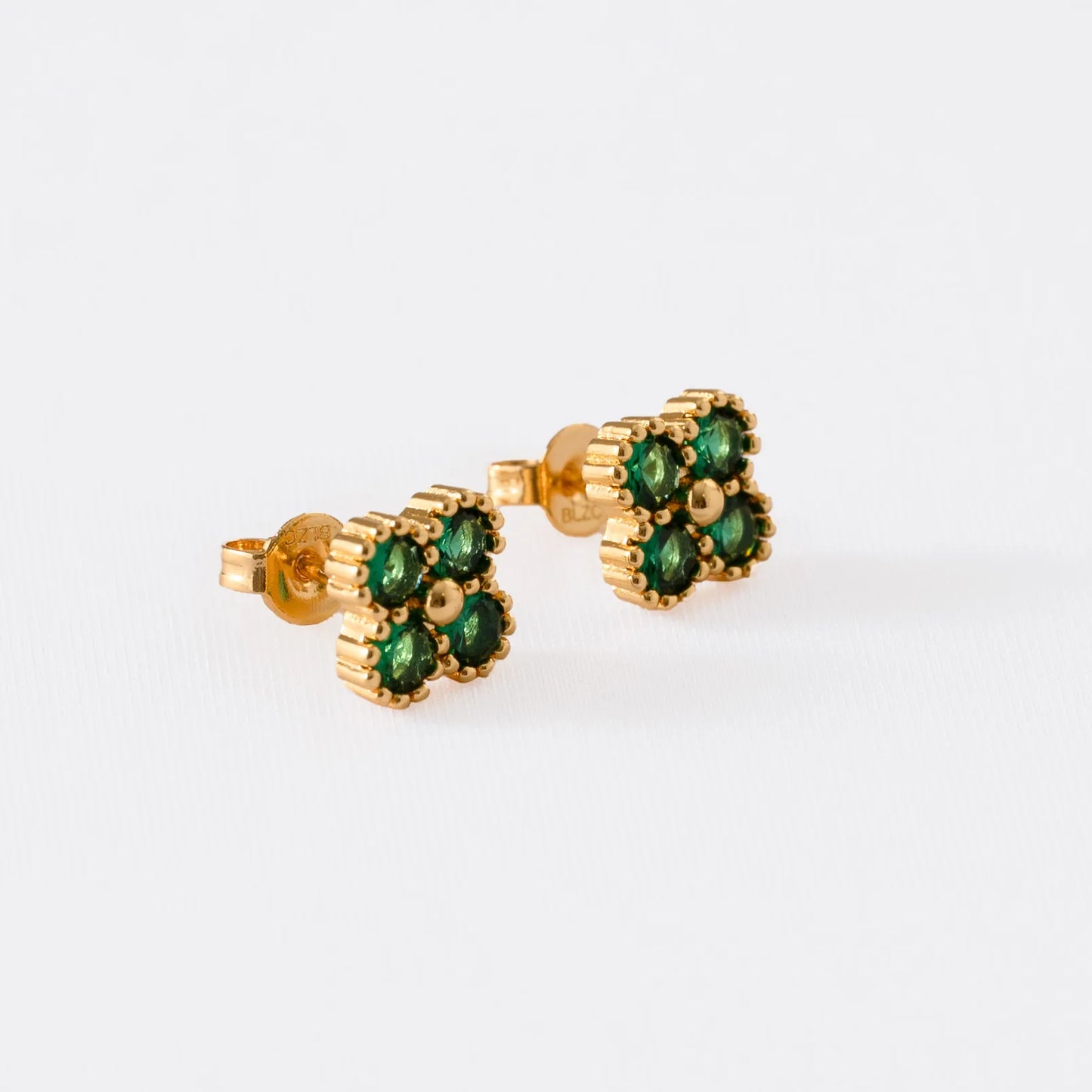 A Clover motif verde