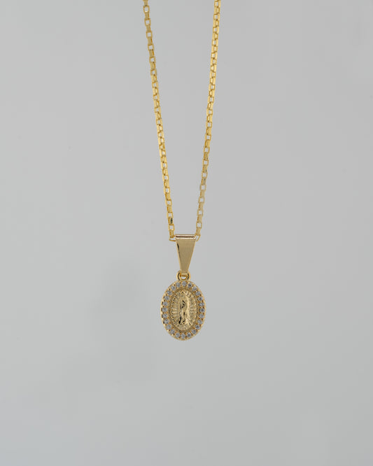 Cadena vintage (45cm) + Dije Virgen Guadalupe circonias (1.5cm)