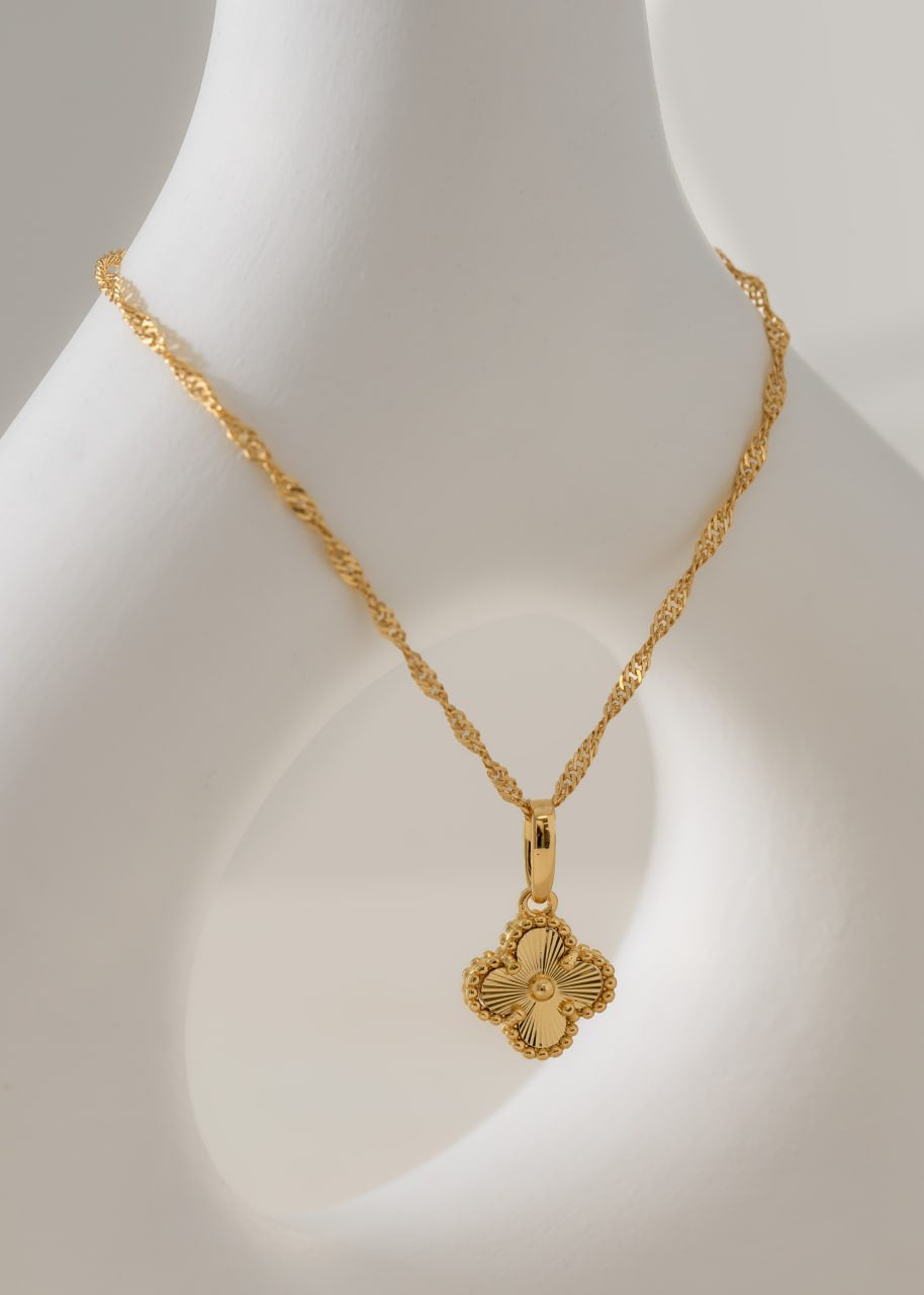 Dije Clover sol Esfera