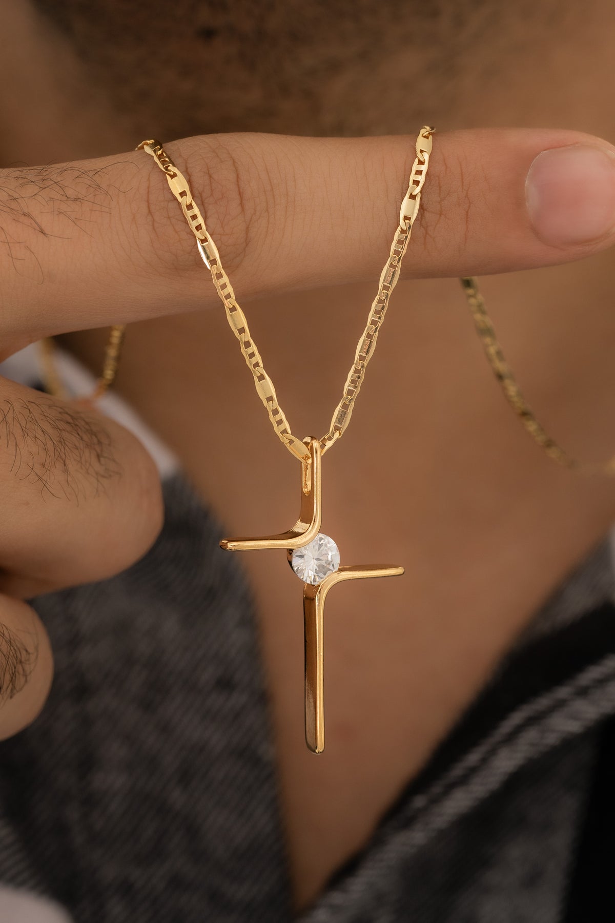 Dije cruz circonia (4cms)