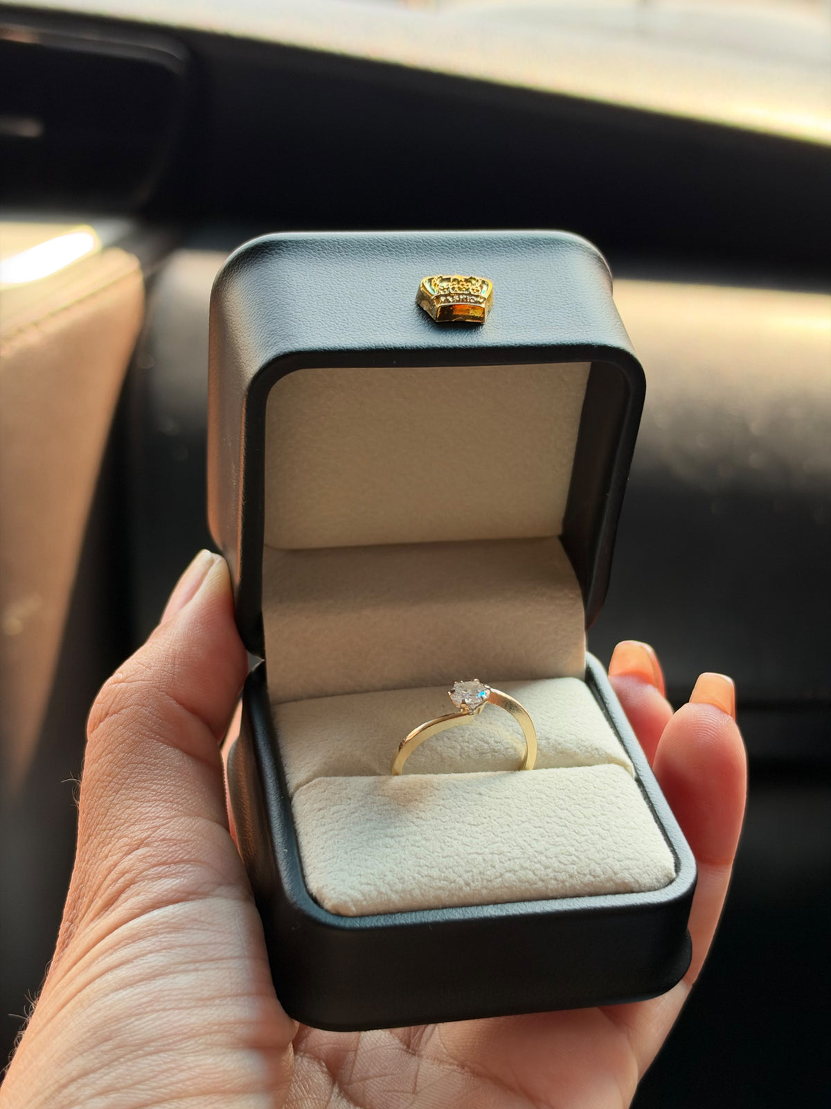Anillo Cruzado