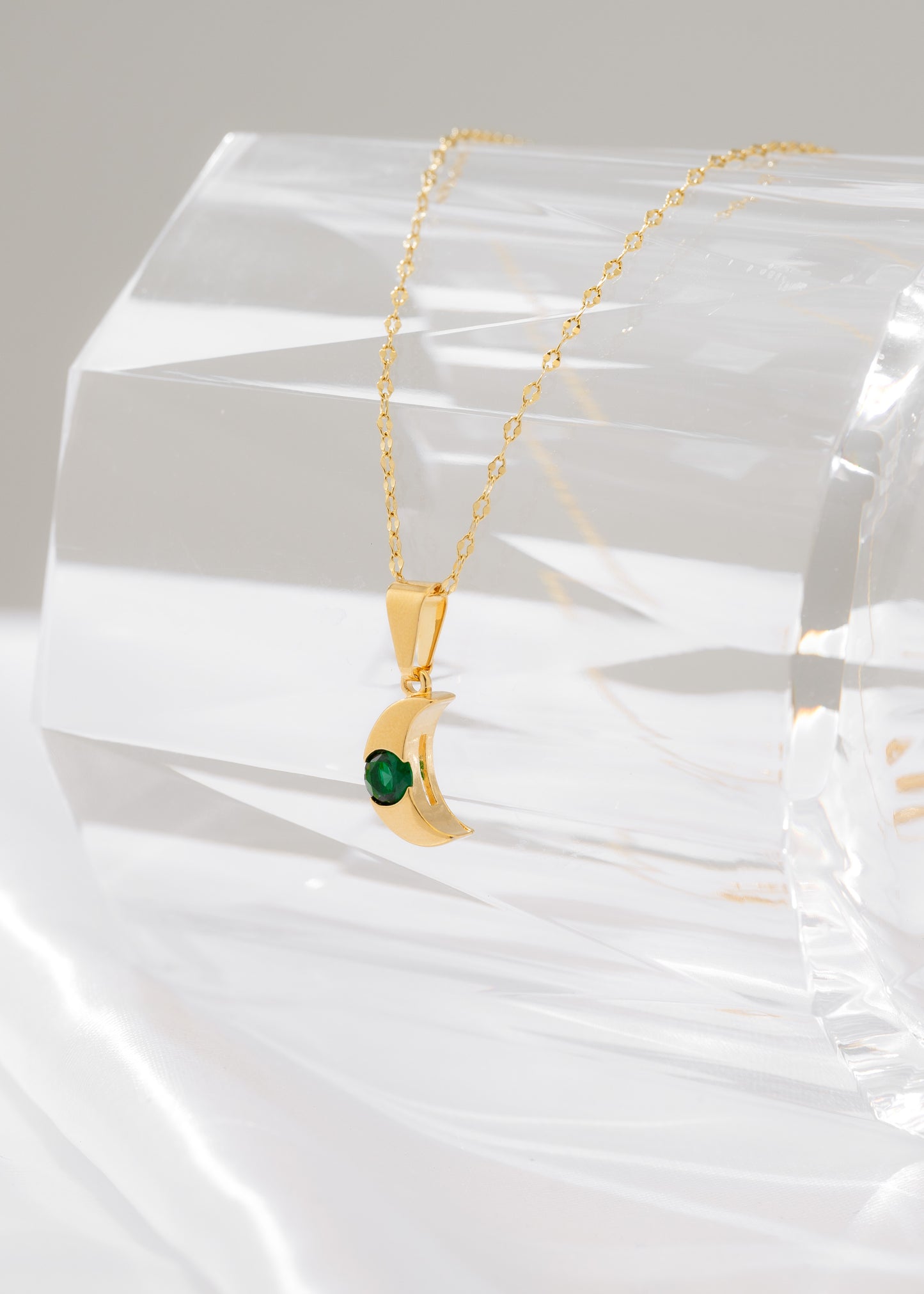 Cadena espejo mediana (45cm) + dije luna circonia