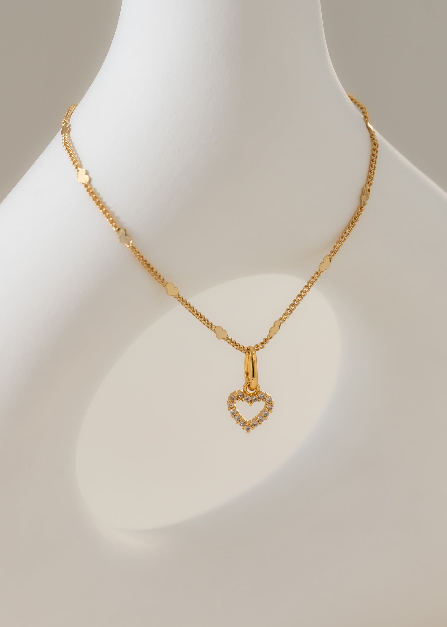 Cadena In love punteras (45cms) + Dije Heartsy