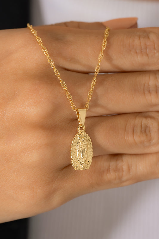 Cadena Singapur Italy 1.2mm (45cm) + Dije Guadalupe finita