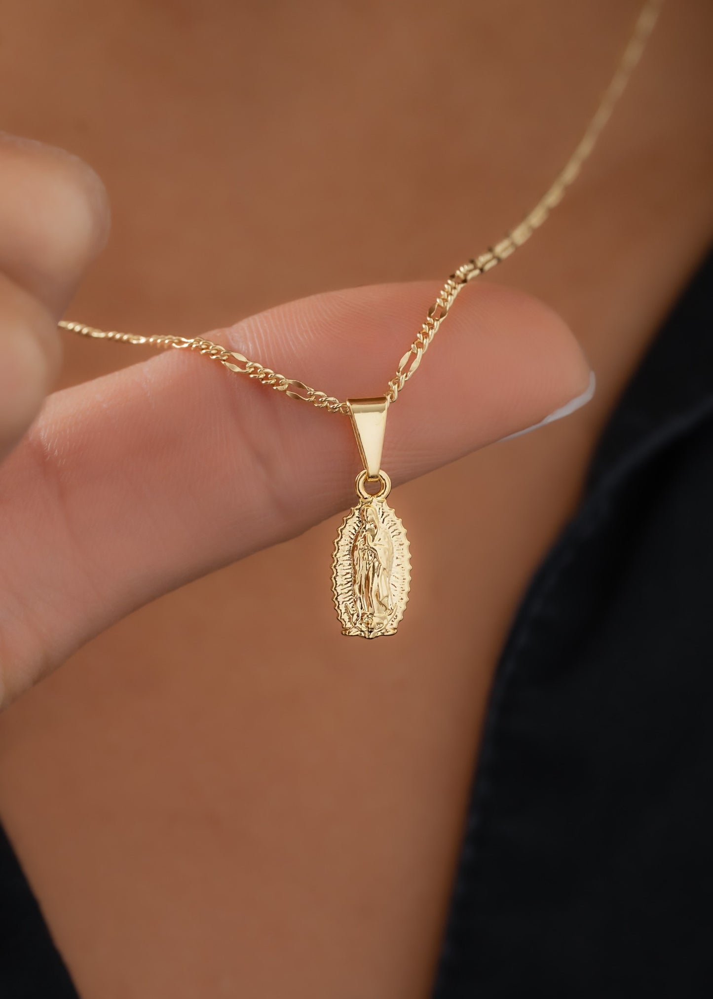 Cadena 3*1 (45cm) + Dije Guadalupe finita