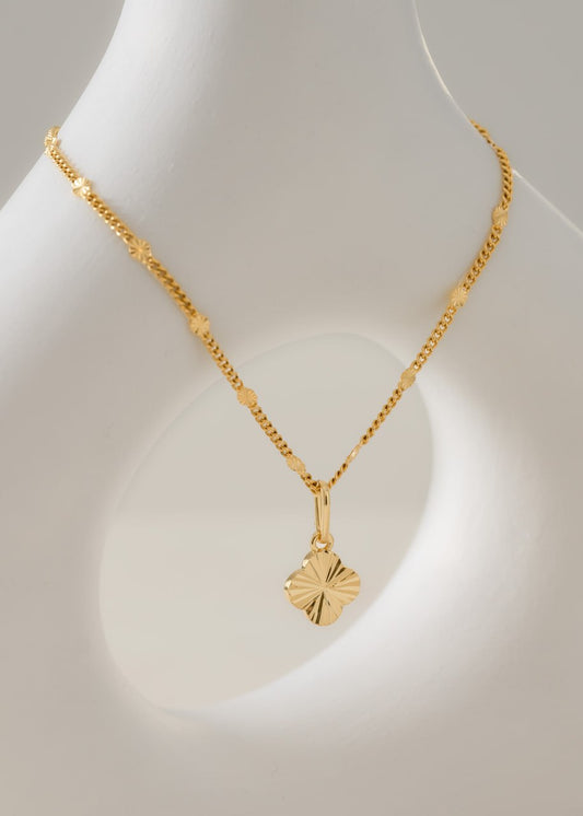 Cadena Cubana Sol (45cms) + Dije Clover Sol