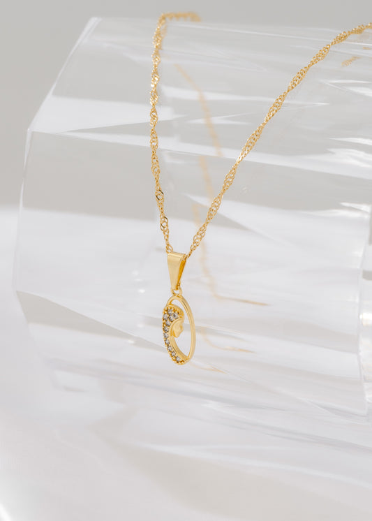 Cadena Singapur (45cm) + Dije virgen niña