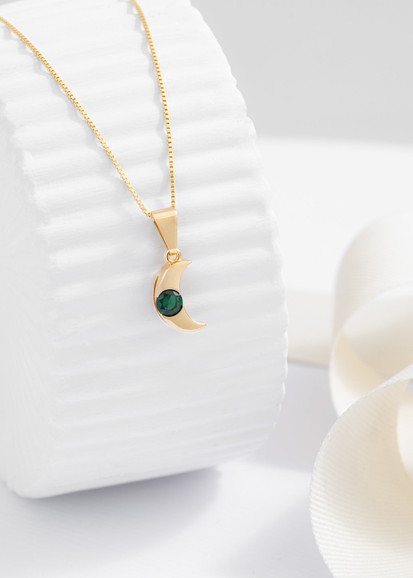 Cadena Veneciana IT 0.7mm (45cm) + Dije luna circonia