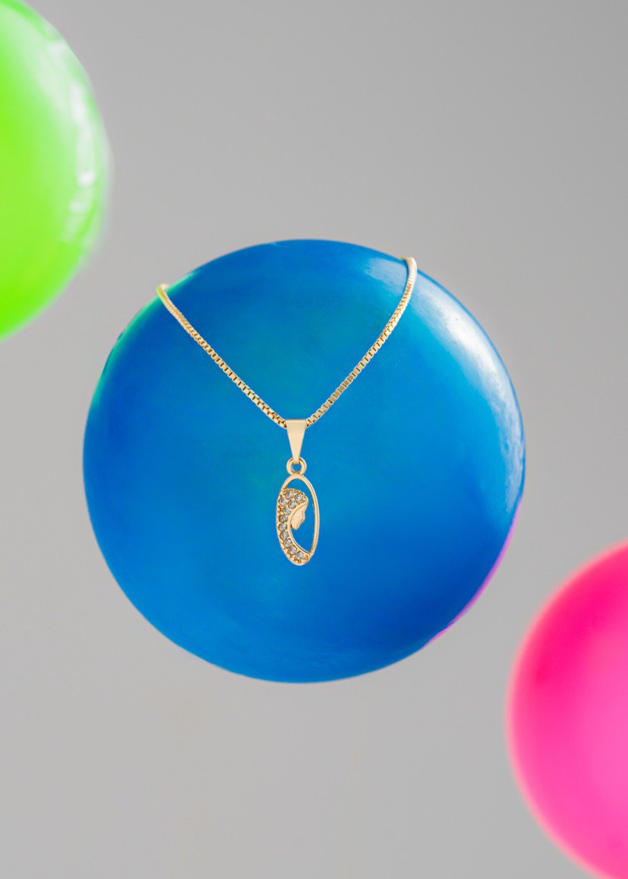 Cadena Veneciana IT 0.7mm (45cm) + Dije Virgen niña